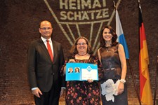 Heimatminister Albert Füracker und Kunstministerin Prof. Dr. med. Marion Kiechle prämieren 100 Heimatschätze
